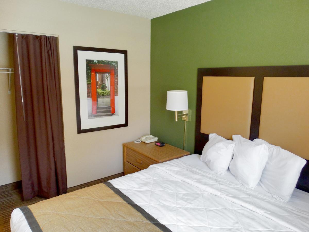 Extended Stay America Suites - Kansas City - Airport - Tiffany Springs Экстерьер фото